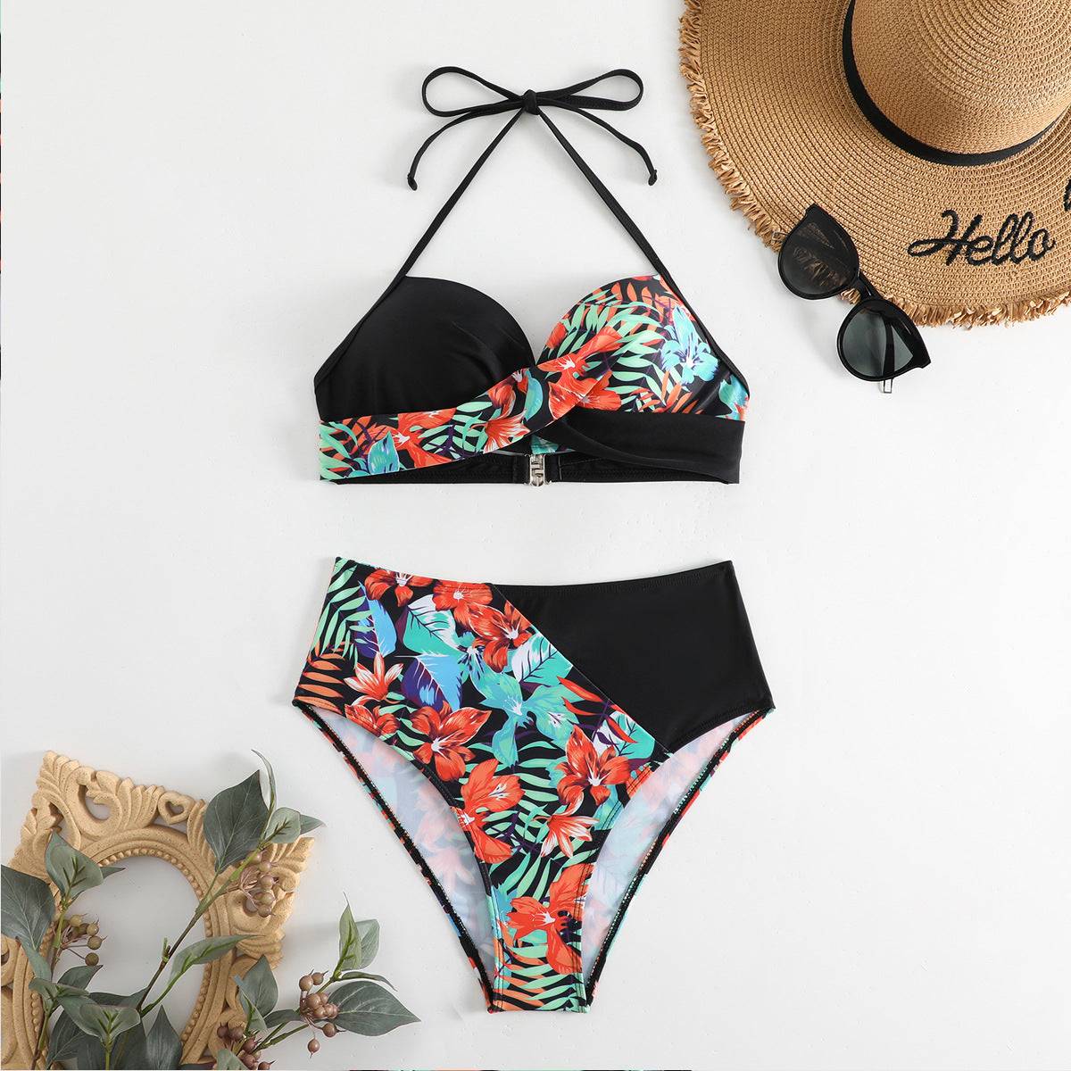 Бански от Две Части ''Castle''.