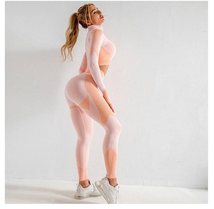 Дамски Спортен Комплект от 3 части ''Hero''.