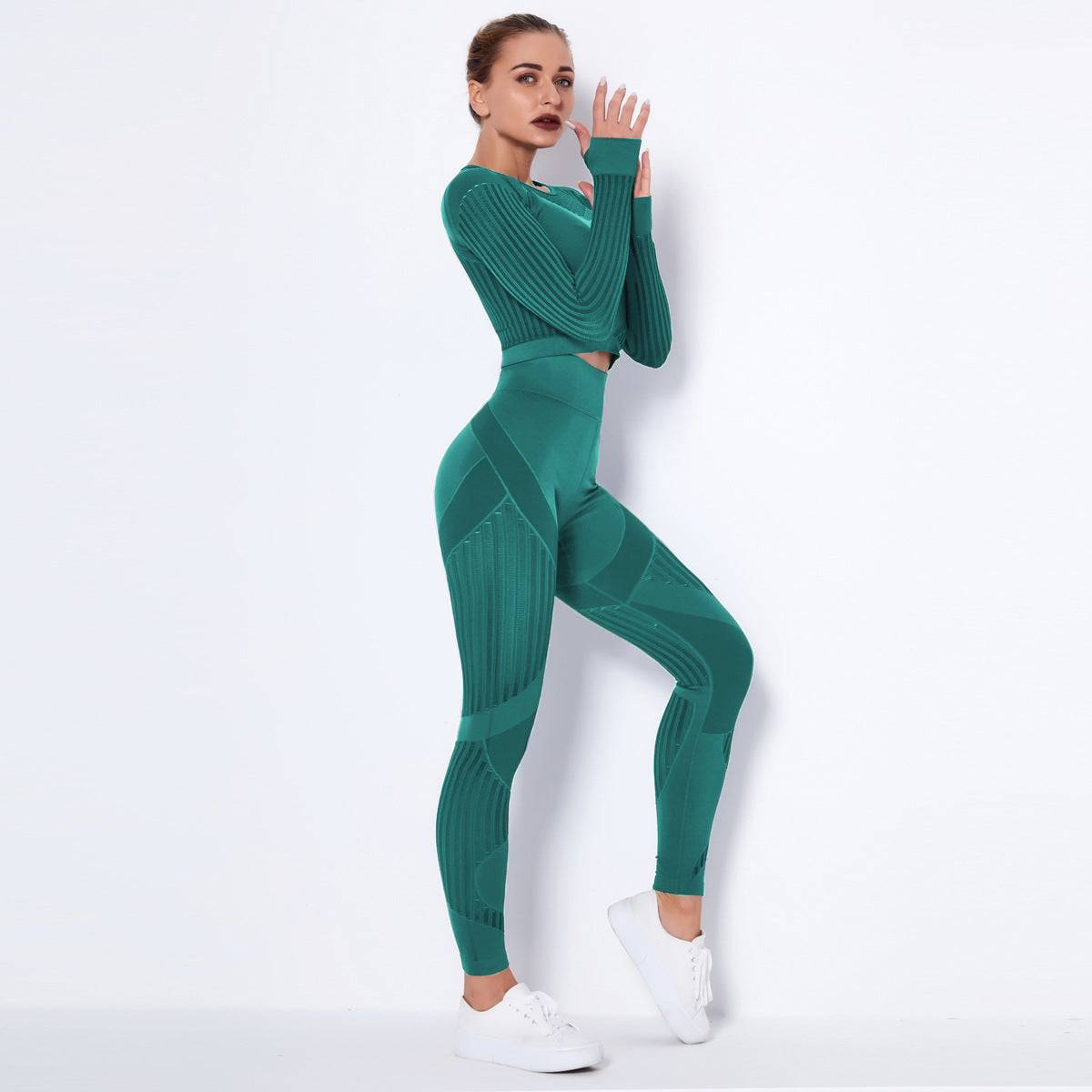 Дамски Спортен Комплект от 2 части ''Evolution''.