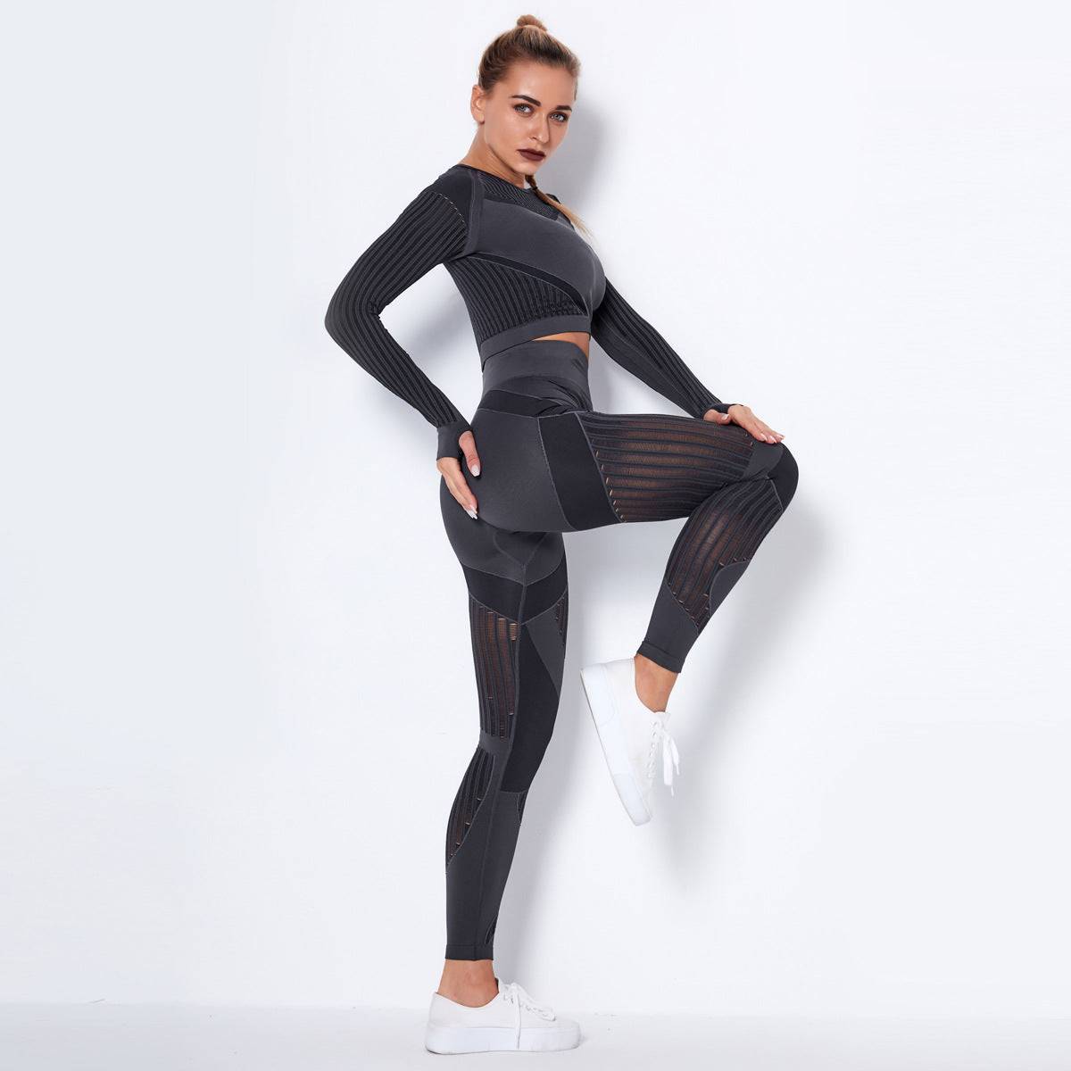 Дамски Спортен Комплект от 2 части ''Sculpt''.